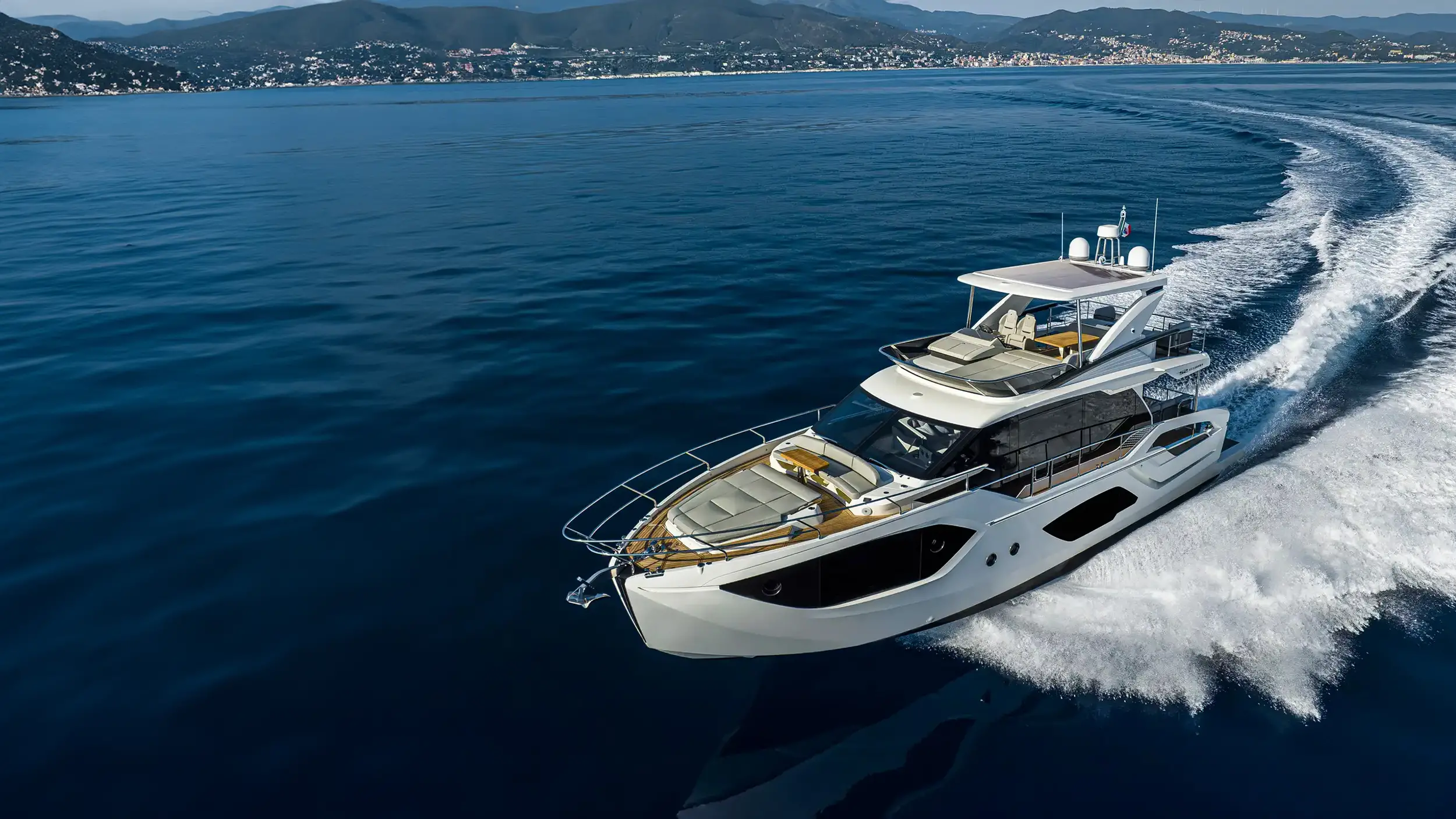 Absolute Yachts photo