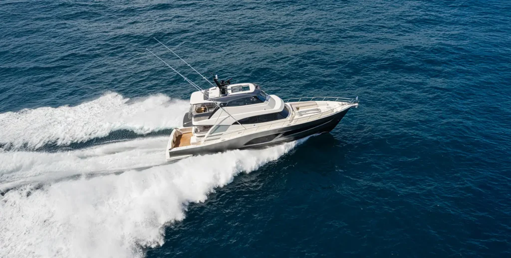 68 Sports Motor Yacht
